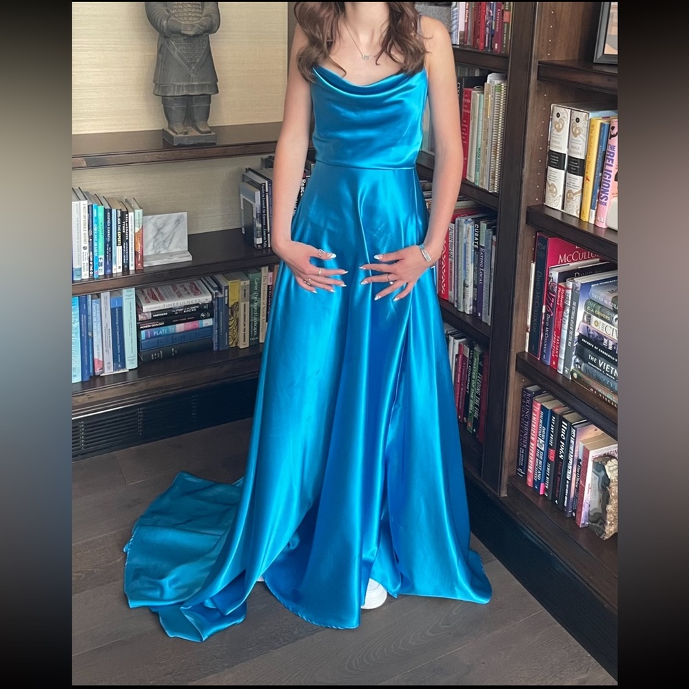 Sherri Hill Prom Dress